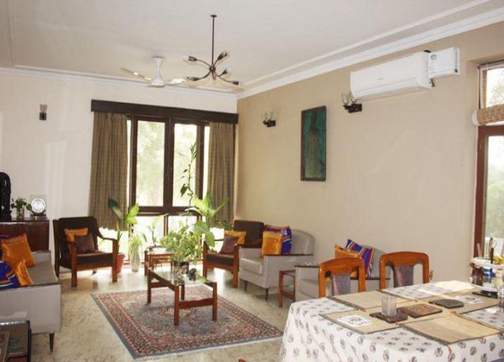 Homestay Chateau 39 นิวเดลี ภายนอก รูปภาพ