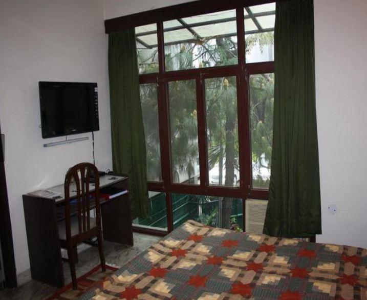 Homestay Chateau 39 นิวเดลี ภายนอก รูปภาพ