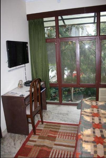 Homestay Chateau 39 นิวเดลี ภายนอก รูปภาพ